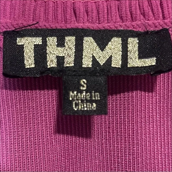 THML pink floral embroidered puff sleeve top size Small - Picture 3 of 3